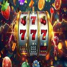 Tampilan permainan sportsbook seperti sepak bola dan bulu tangkis di velosbet